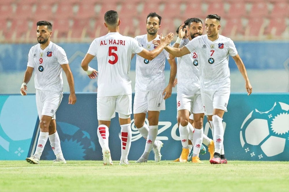 الكويت ينهي الشوط الأول متقدما على السالمية 1/0 في دوري زين