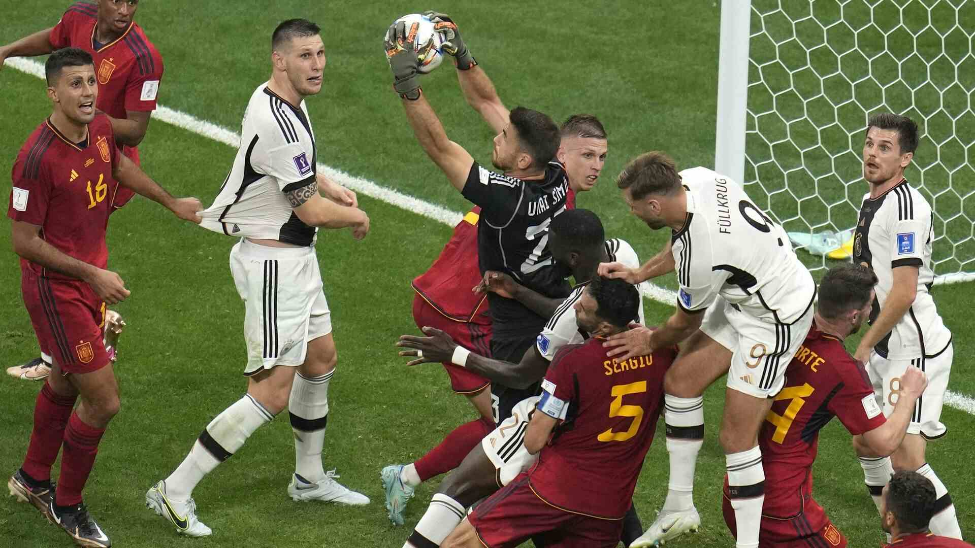 أليساندرو: لاروخا استحق الفوز أمام ألمانيا «كان الأفضل أداء»